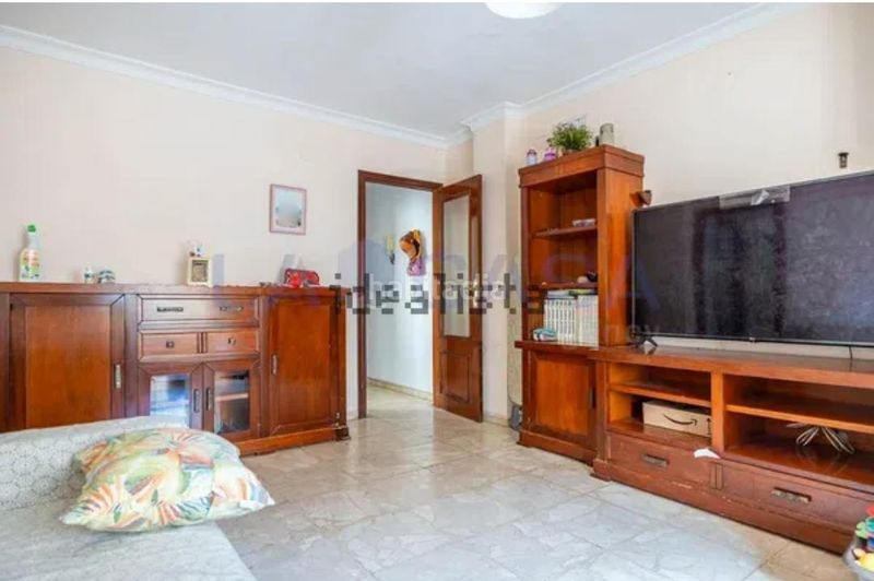 Foto 8d7a9f4a-b2b6-46a1-8038-6fd3c2a6aa97. Pis a Villegas Sevilla