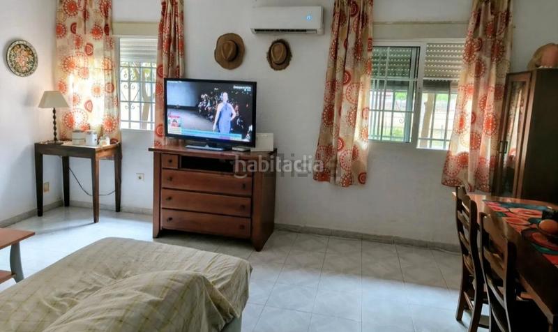 Foto bd11131d-4726-44f3-95ca-0d969f093e11. Appartamento in Parque Alcosa Sevilla