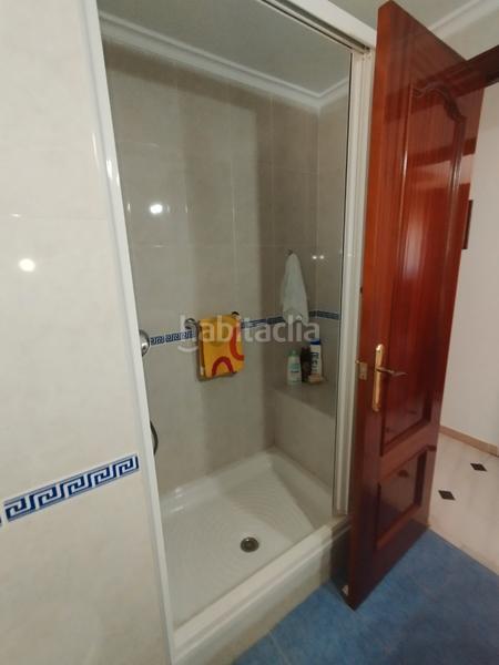 Foto f0209fc7-5dcc-4685-847b-723ae84a1e95. Pis a Juan XXIII - Rochelambert Sevilla