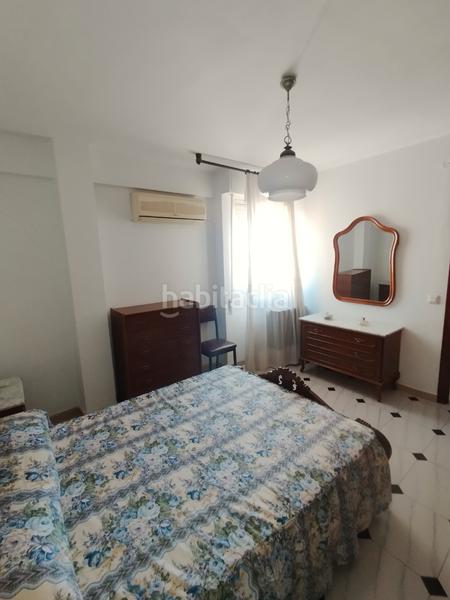 Foto bf30a7eb-cb32-4009-9e64-71637f110904. Piso en Juan XXIII - Rochelambert Sevilla