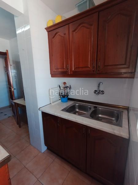 Foto cc7734fb-fcce-4afa-8a2a-64bacbada2fc. Piso en Juan XXIII - Rochelambert Sevilla
