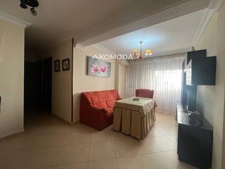 Appartement  Legión española. Planta baja exterior con patio comunitario en la orden