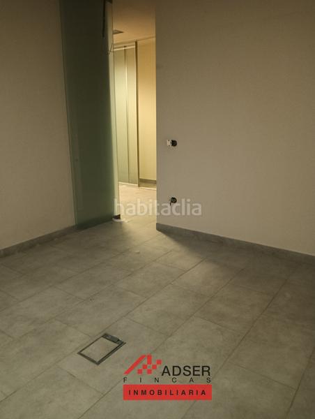 Foto 2c8d8029-29e4-418b-9d68-f8553d966046. Local comercial local acondicionado en avenida de la paz , mas de 500m en Logroño