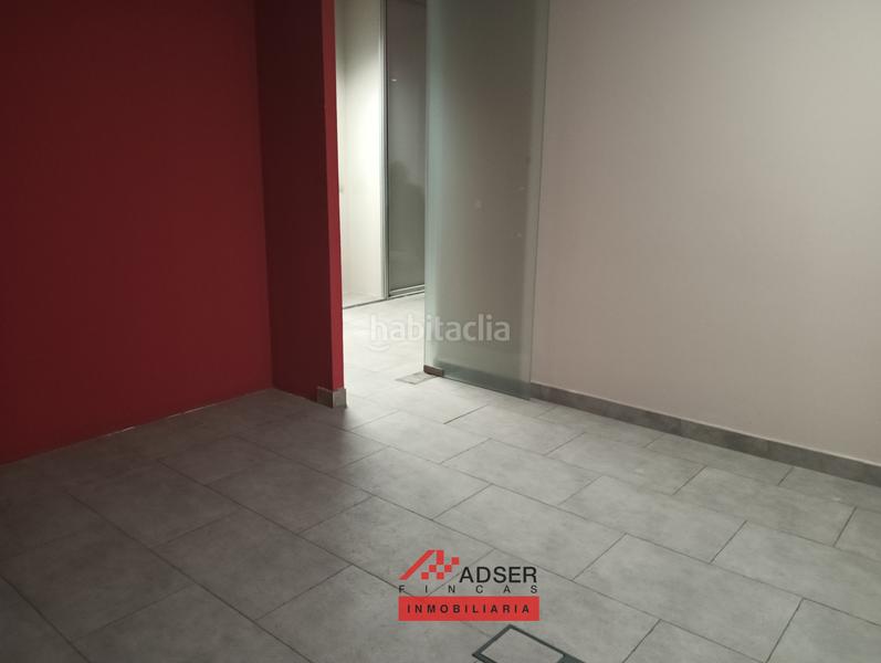 Foto c6296c5d-7b63-4034-86c0-49bae74f2a8e. Local comercial local acondicionado en avenida de la paz , mas de 500m en Logroño
