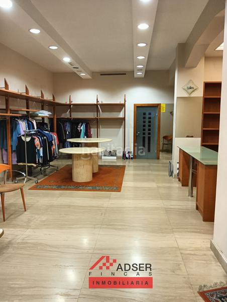 Foto b975e352-4aa3-4a43-a3cd-f1954ae3df3f. Location local commercial dans Gran Via Logroño