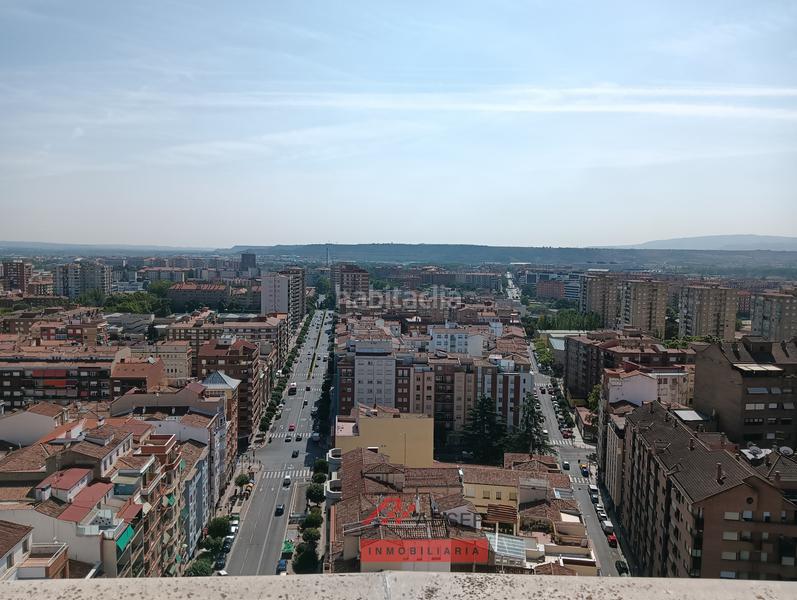 Foto a9ec8d10-7b43-49e3-8e97-20bb6676be67. Appartement avec chauffage dans Gran Via Logroño