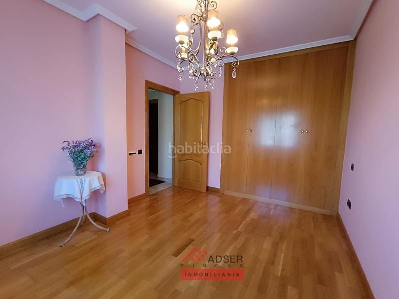 Foto 35cf53f6-1f63-4fc9-8cbc-7646a555919b. Casa con riscaldamento parcheggio piscina in Logroño