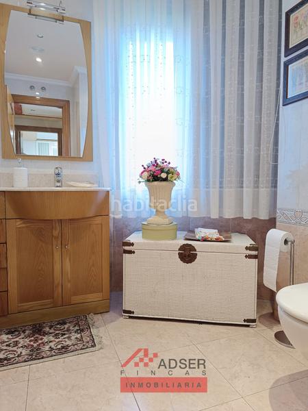 Foto 4d06362f-dd15-440d-a973-97a105037735. Casa con riscaldamento parcheggio piscina in Logroño