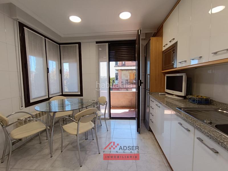 Foto ebf61126-fc10-407f-bd6c-ee5f7fd7b744. Casa con riscaldamento parcheggio piscina in Logroño