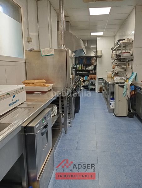 Foto 31ffaf09-e438-4a18-920e-d065ea259ab5. Traspàs local comercial a Fuenmayor