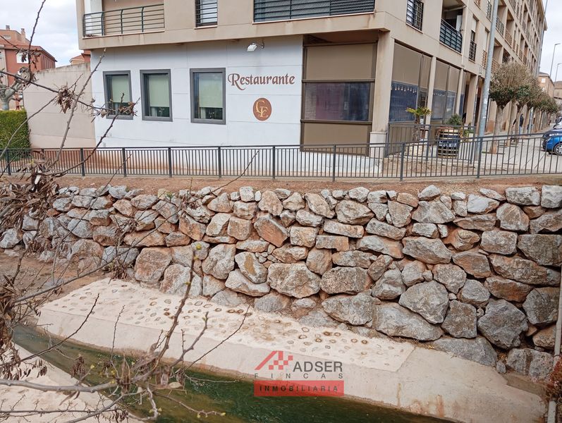 Foto d0ca762d-6667-4f06-b505-63dbbc42c027. Traspàs local comercial a Fuenmayor