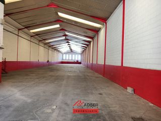 Capannone industriale  Logroño - cl circunde. Nave industrial en portalada en alquiler, oficinas y baño