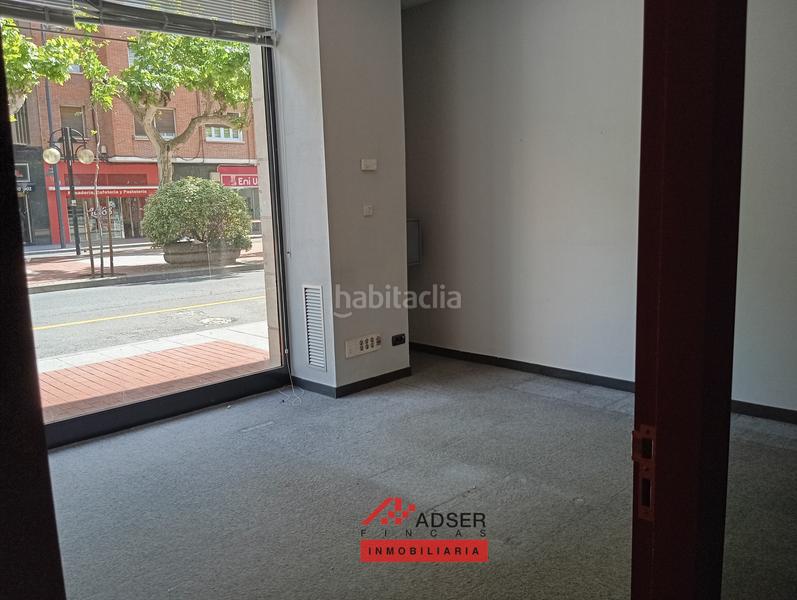 Foto 06a0de1c-273b-4ac7-8226-4bc9653680a7. Alquiler local comercial amplio local en venta en zona ayuntamiento en Logroño