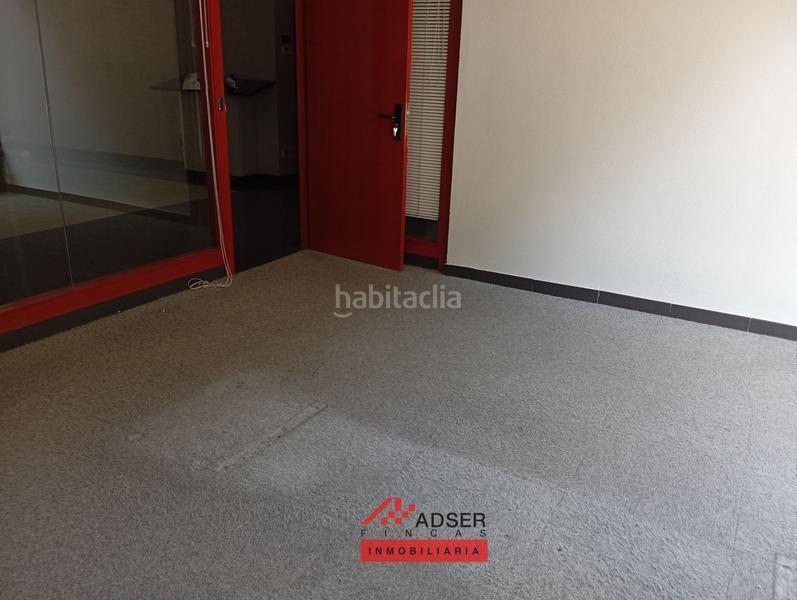 Foto 5ea71d1b-e784-44da-9c35-fe6e7d8c8563. Alquiler local comercial amplio local en venta en zona ayuntamiento en Logroño