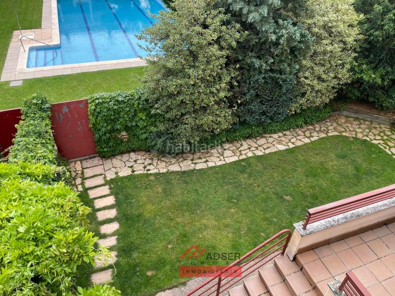 Foto 4e62cd92-d56e-40a3-880b-c18beae920bc. Casa amb calefacció aparcament piscina a Avenida Madrid Logroño