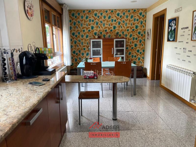 Foto 98610a19-eb2e-465c-a706-cbc92765a787. Casa amb calefacció aparcament piscina a Avenida Madrid Logroño