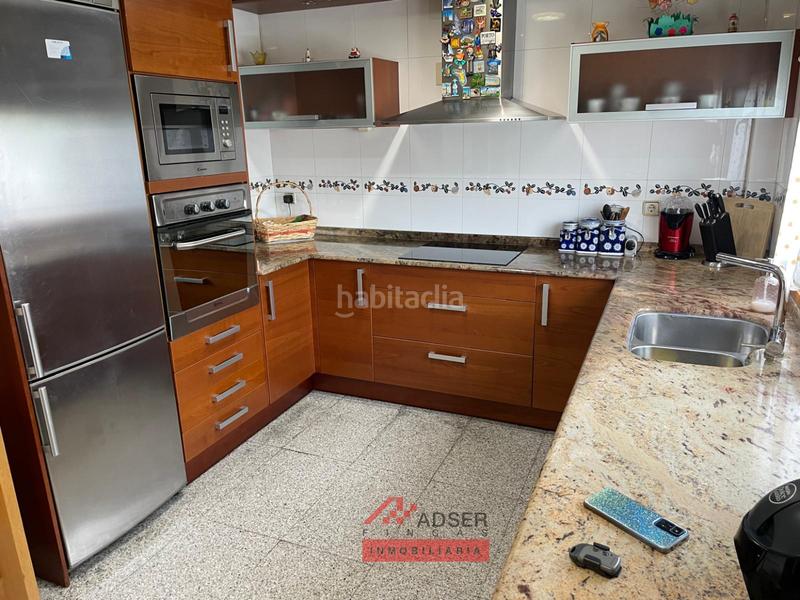 Foto 98bfb5dc-decf-40d3-92f4-8c308a81377a. Casa amb calefacció aparcament piscina a Avenida Madrid Logroño