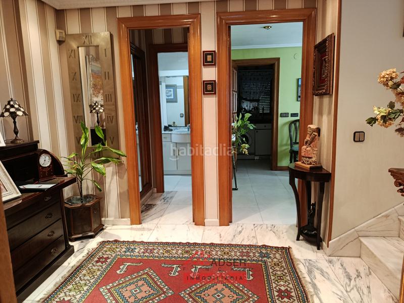 Foto 41620517-5dd9-4103-95f0-43a890f505fc. Casa exclusiva casa independiente en Avenida Madrid con zona privada y piscina en Logroño