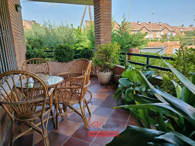 Foto 67b314f6-caa9-45ce-9efa-f725448ff658. Casa exclusiva casa independiente en Avenida Madrid con zona privada y piscina en Logroño