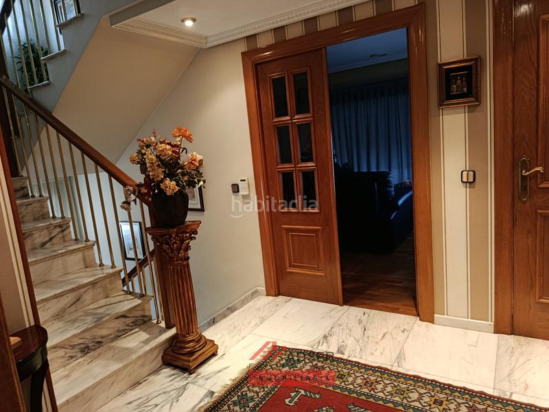 Foto c118331b-abdd-414c-9f67-dae3303b1245. Casa exclusiva casa independiente en Avenida Madrid con zona privada y piscina en Logroño