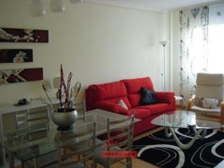 Pis  Lardero - cl rio segura. Apartamento en venta zona lardero con piscina.