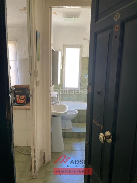 Foto 3474cab1-3fe5-461b-b353-88296b5fa410. Piso atencion inversores!!! estudio para reforma integral en Logroño