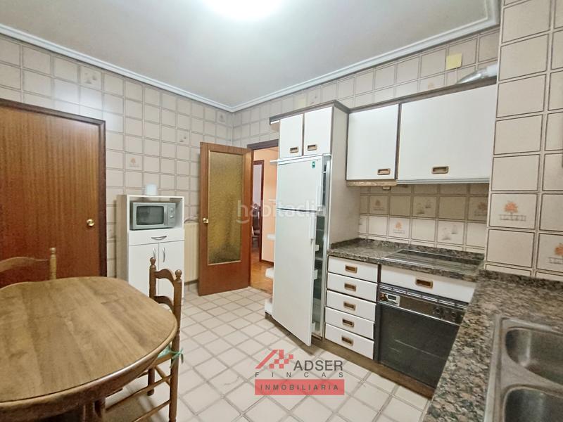 Foto fbdccbe4-babd-44b3-a51f-dabf385b842f. Appartamento con riscaldamento parcheggio in Gran Via Logroño