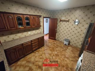 Pis  Logroño - calvo sotelo. Adser fincas inmobiliaria presenta piso en venta de cinco dormit