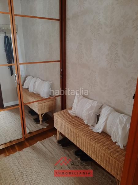 Foto 355e2024-804f-4233-855c-903ec28639f6. Casa adossada amb calefacció aparcament piscina a Logroño