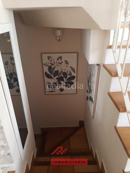 Foto d72024b7-e3e8-4506-a706-5e78283d50e6. Casa adossada amb calefacció aparcament piscina a Logroño