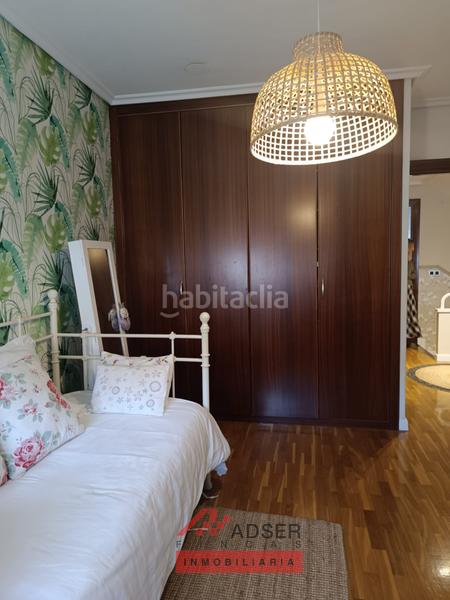 Foto dbd95703-dca3-4a0a-8311-2a2158494624. Casa adossada amb calefacció aparcament piscina a Logroño