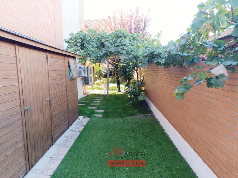 Foto 2e43183d-cdc4-4809-b63d-c384dd51866d. Casa a schiera con riscaldamento parcheggio piscina in Logroño