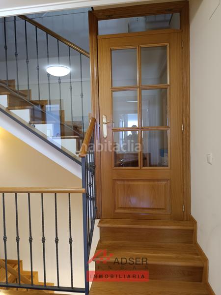 Foto 4f414a15-cc44-42fd-a07e-76032d1145ab. Casa a schiera con riscaldamento parcheggio piscina in Logroño