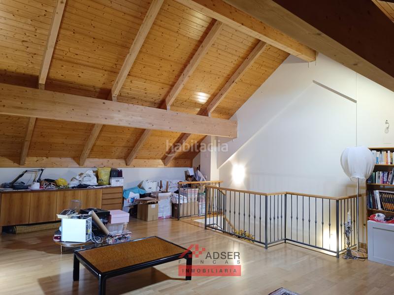 Foto 851eb141-aca1-4729-9b29-8905b9bf4416. Casa a schiera con riscaldamento parcheggio piscina in Logroño