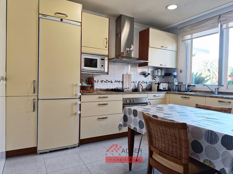 Foto a124b51f-58a6-49ab-a023-ab55fcd4901a. Casa a schiera con riscaldamento parcheggio piscina in Logroño