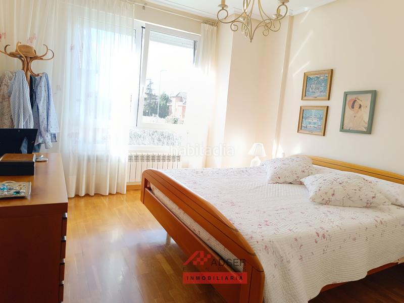 Foto c4f3fa42-a17b-4ca4-9c6d-f1cfc3faf1dd. Casa a schiera con riscaldamento parcheggio piscina in Logroño