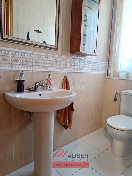 Foto e058f016-8ae6-4f1f-911a-52dab1909534. Casa a schiera con riscaldamento parcheggio piscina in Logroño