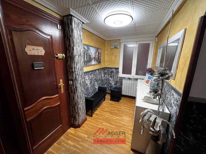 Foto f5e28872-0531-4e47-930c-b56db52460ea. Pis amb calefacció a Gran Via Logroño