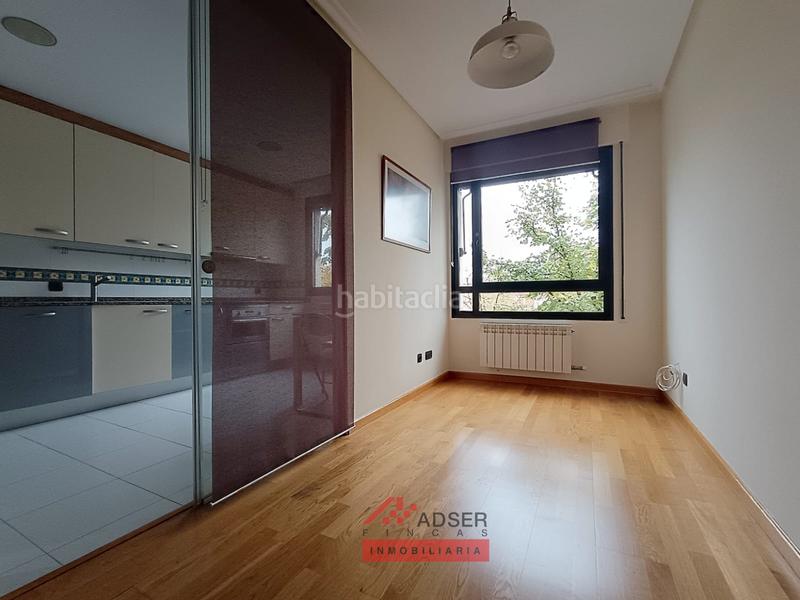 Foto 44e8f15b-d103-49d4-9f61-2346c57af356. Pis amb calefacció aparcament piscina a La Cava - Fardachón Logroño