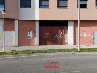 Local Comercial  Lardero - rio miño. Dos locales comerciales en esquina sector t1