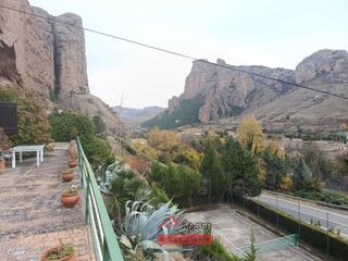 Casa  Nalda - paraje berrendo. Chalet independiente zona islallanaviguera con impresionantes vi