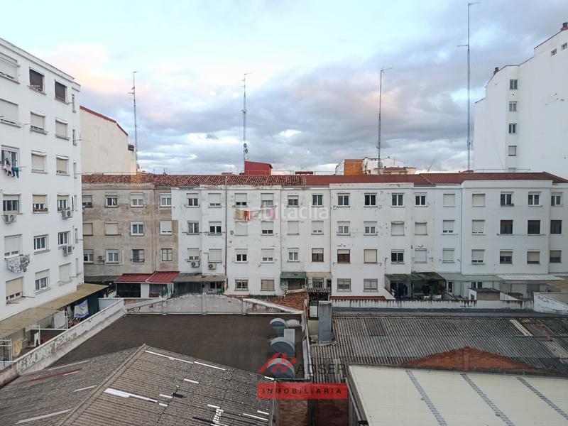 Foto 951feffe-3c58-4e34-90bf-9150a1104766. Piso  zona centro 3 dormitorios en Jesuitas Logroño