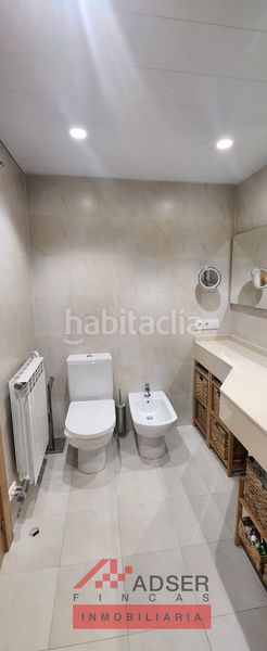 Foto 0ebace22-3c8e-4bf7-a338-c7d192065e44. Pis amb calefacció aparcament piscina a San Adrián Logroño