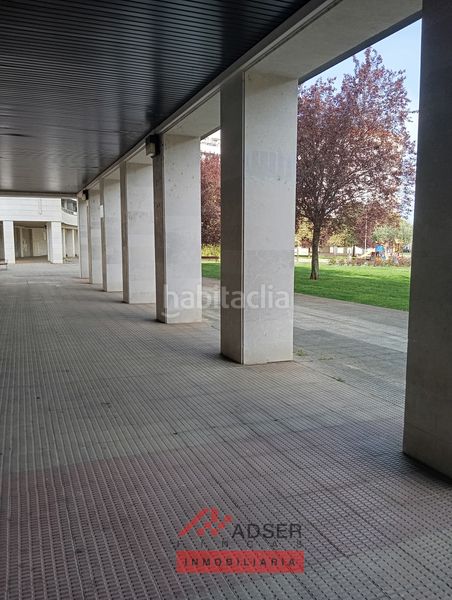 Foto 9339076e-398b-4951-9f5c-8dd38e47ffe4. Local comercial a Los Lirios Logroño