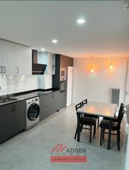 Etagenwohnung  Logro�o - marques de murrieta. Piso reformado tres dormitorios y ba�o  zona nuevos  juzgados