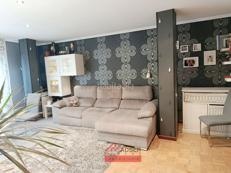 Foto 3386c5af-bd47-4fd2-a0d8-6aba2a508273. Flat with heating in Oeste Logroño