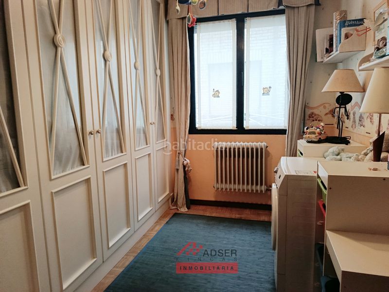 Foto 46ccf904-3794-43d6-948a-f140ee139db4. Flat with heating in Oeste Logroño