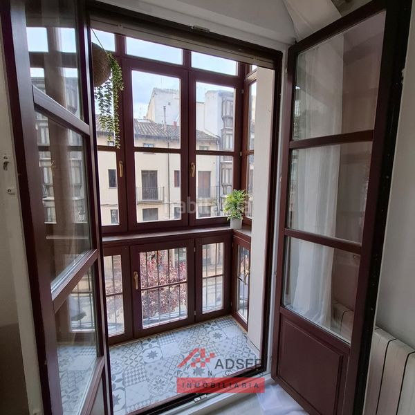 Foto ef0e6b43-a8d0-4e02-939a-a2493e910221. Flat with heating in Casco Antiguo Logroño