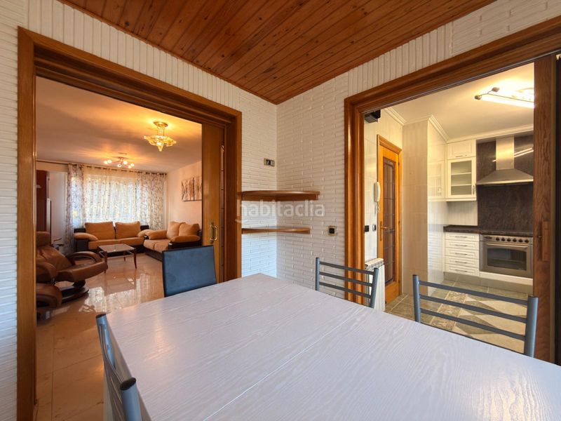 Foto 32462901-5250-4698-91ce-a10b73412f59. Casa amb aparcament piscina a Avenida Madrid Logroño