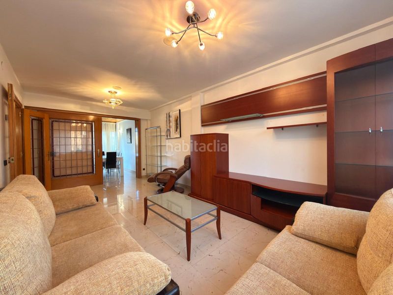 Foto 39b5cdcd-afca-45b7-b9bd-6405bdd2a6ff. Casa amb aparcament piscina a Avenida Madrid Logroño